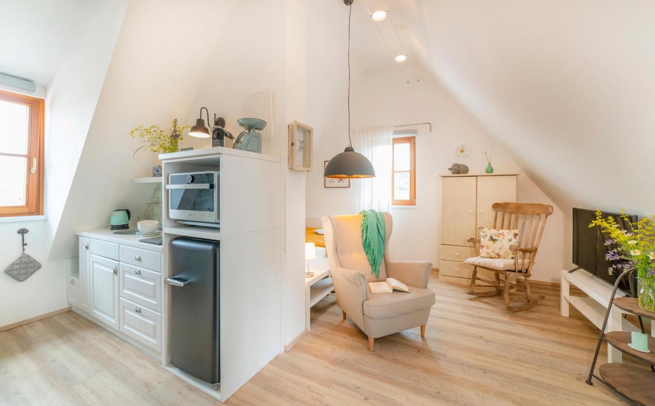 Roomerie Sulzbach-Rosenberg Exteriör bild